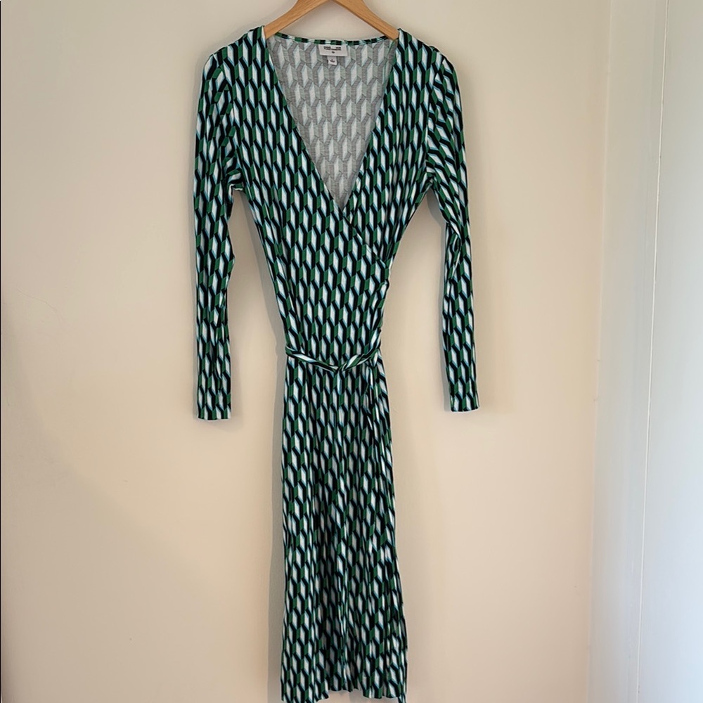 Diane Von Furstenburg x Target Green and Black Geometric Dress